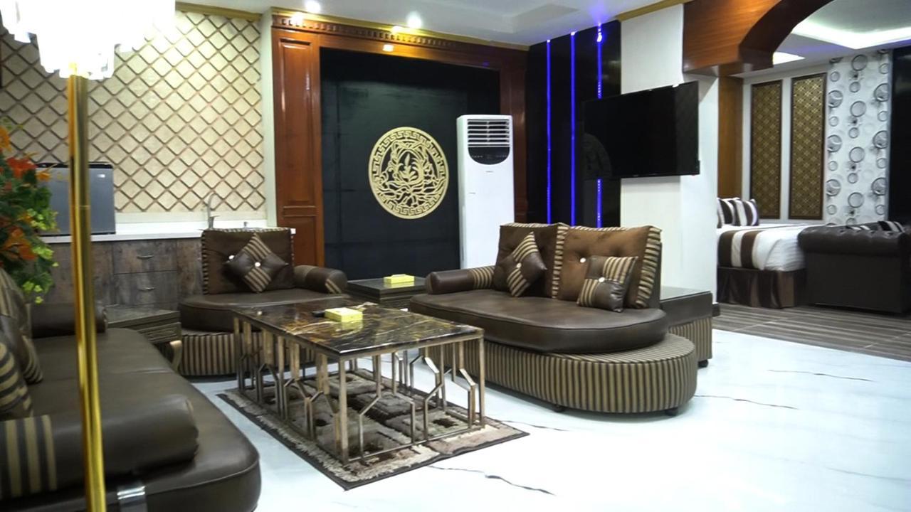 Hilton Suites Lahore Exteriör bild